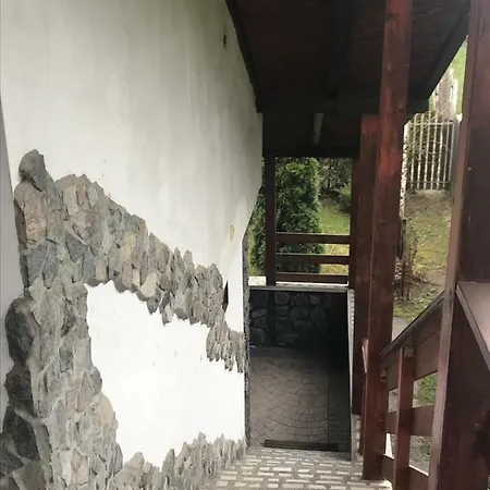 Pensiunea Trei Ponei Gasthuis 3*