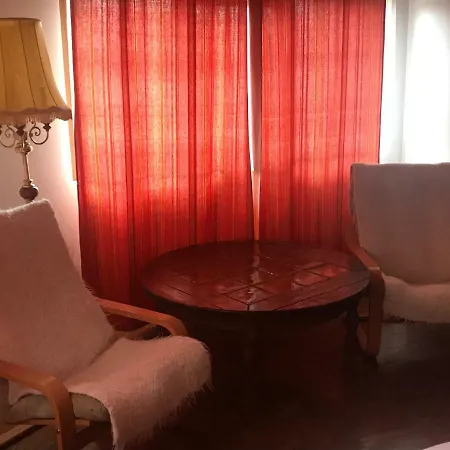 Pensiunea Trei Ponei Guest house 3*