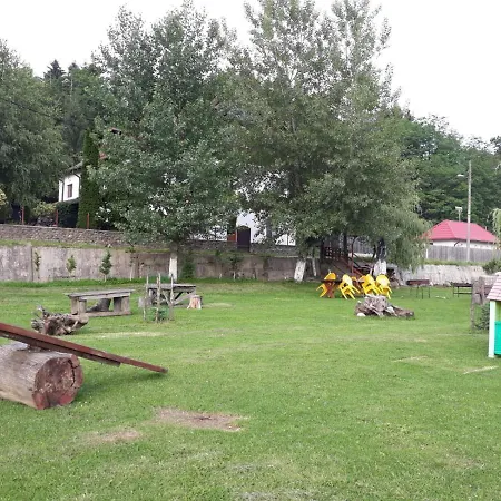 Pensiunea Trei Ponei